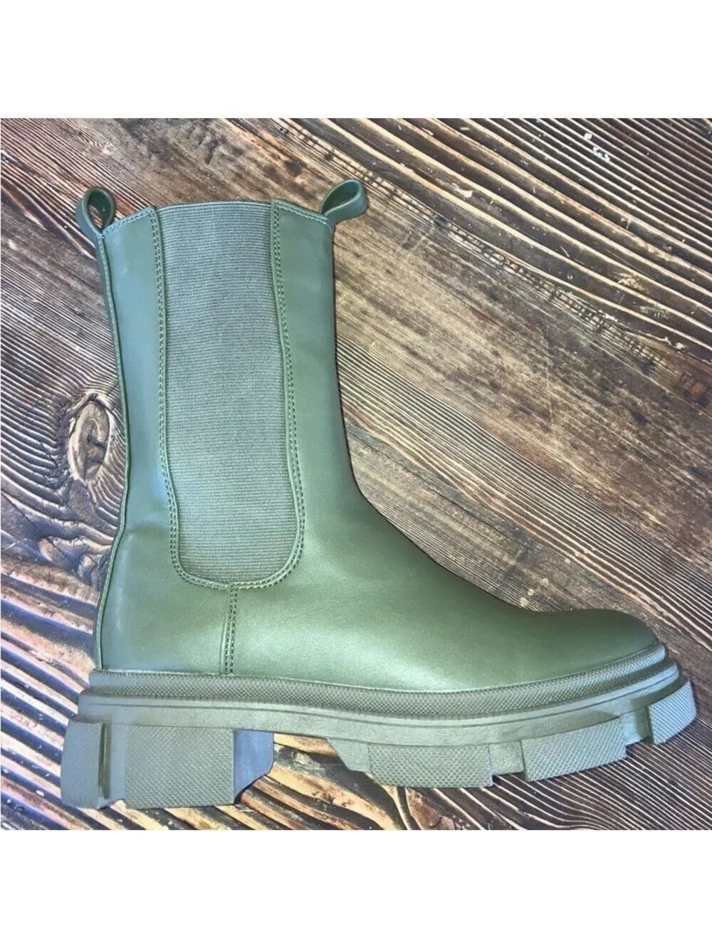 Missguided Chunky Streetwear Grunge Chelsea Army Green Boots Women sz 8.5 EU 39